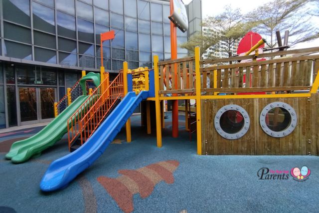 Seletar Mall Free Playground