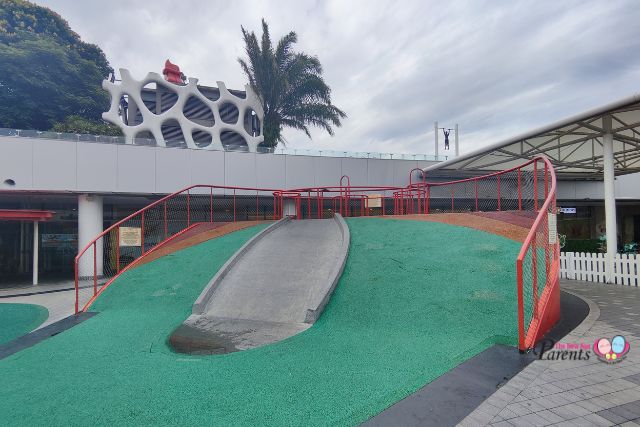VivoCity Free Playground