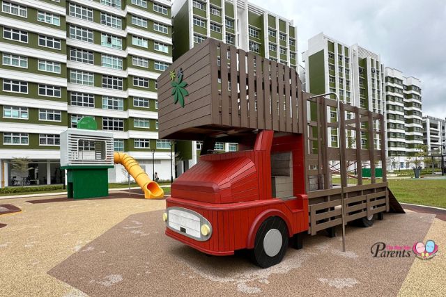 Ubi Grove Cargo Truck Playground