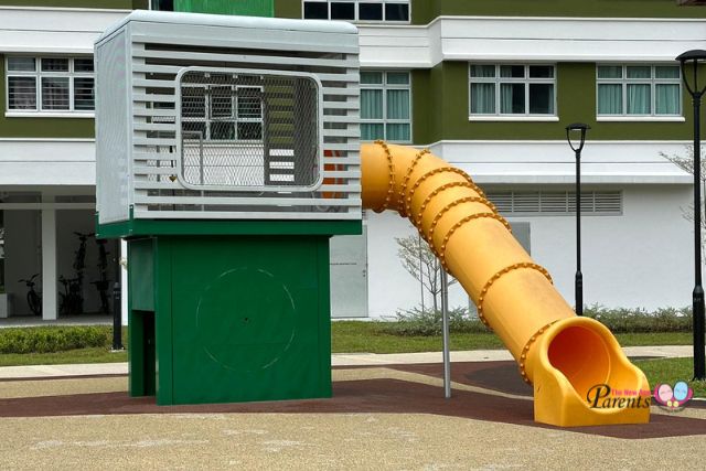 Ubi Grove Playground Petrol Play Station with Slide