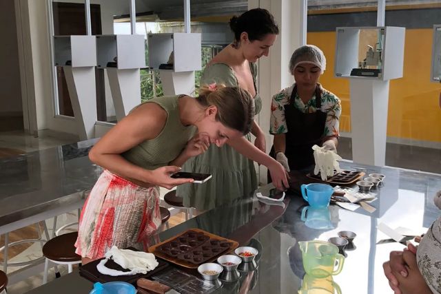 Bali family holidays Chocolate Experience