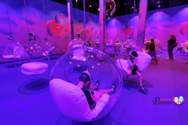 Bubble Planet An Immersive Experience