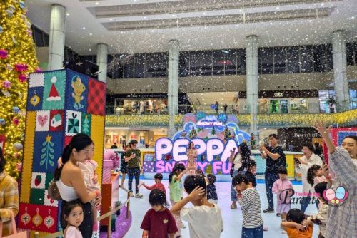 Marina Square Peppa Pig Snow Fall