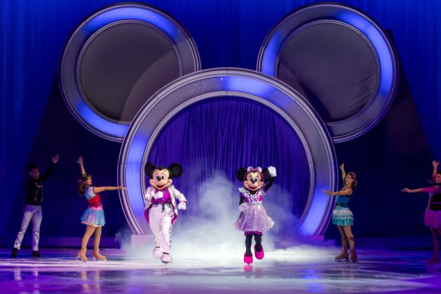 Disney On Ice presents Find Your Hero