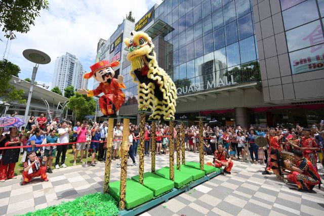 City Square Mall CNY Lion Dance