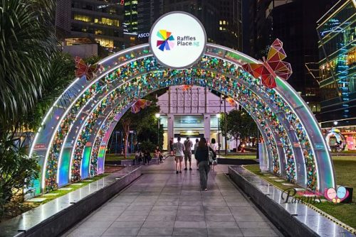 Raffles Place Park Lunar New Year Arch