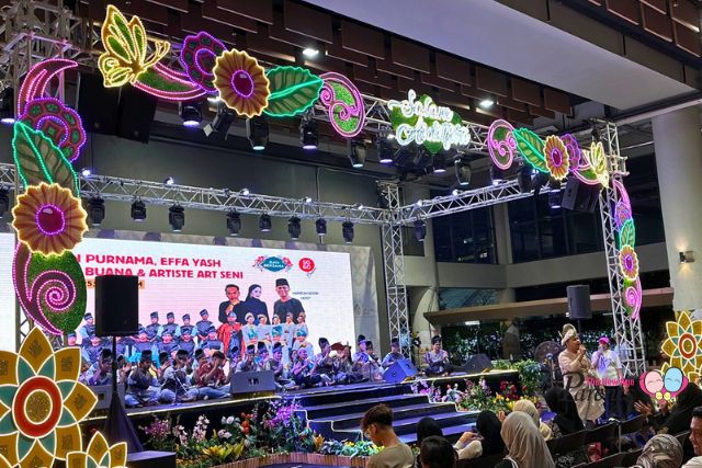 Geylang Serai Hari Raya performances