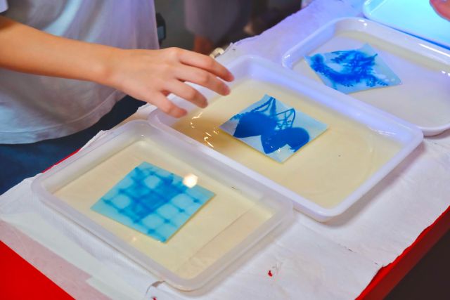 Children Season ACM Sun Prints with PLAY!