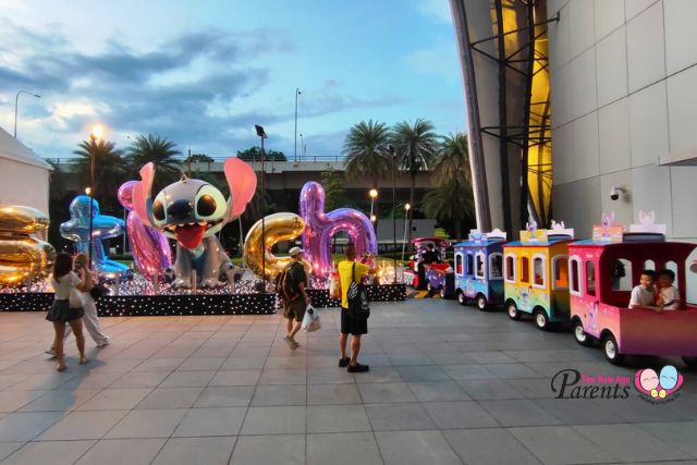 VivoCity Mini Express Train