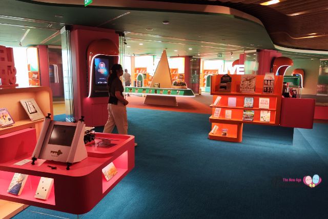 SG60 Heart&Soul Experience Library Superstore