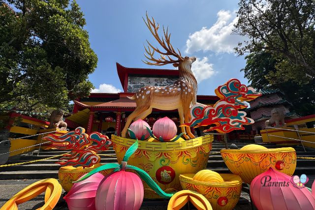 Lian Shan Shuang Lin Monastery Mid Autumn