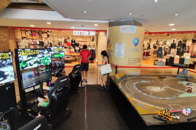 UOL Malls F1 Pop-Up Event