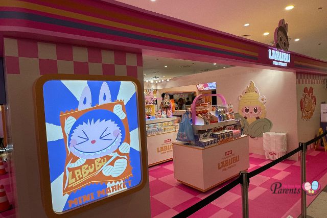 VivoCity POP Mart pop up store