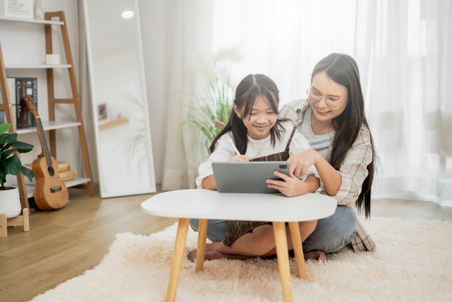 How to help your child revise effectively at home with technology