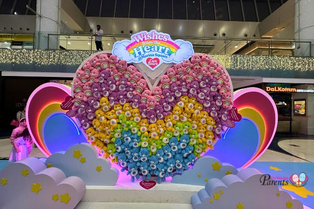 Marina Square Christmas Care Bears