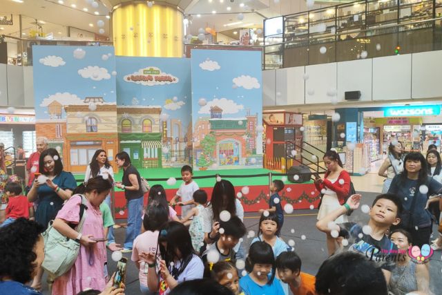 UOL Malls Bubble Play