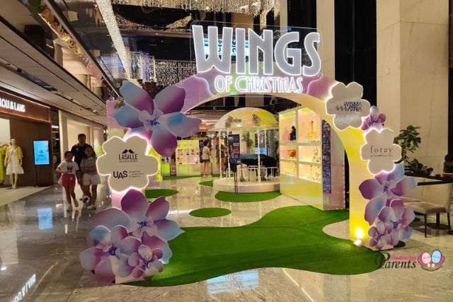 Wisma Atria Wings of Christmas