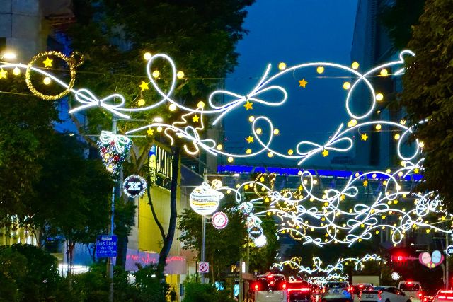 orchard road christmas lights