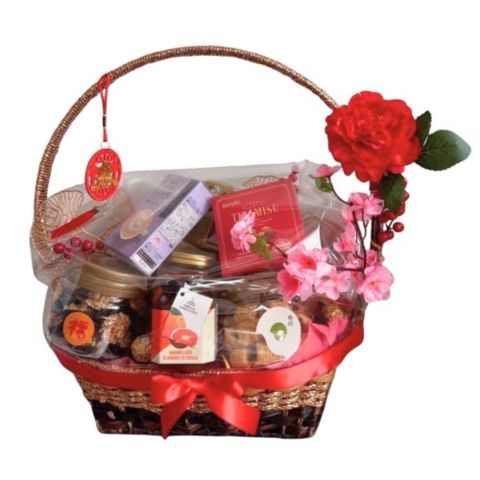 The Pine Garden Chinese New Year Gift Hamper