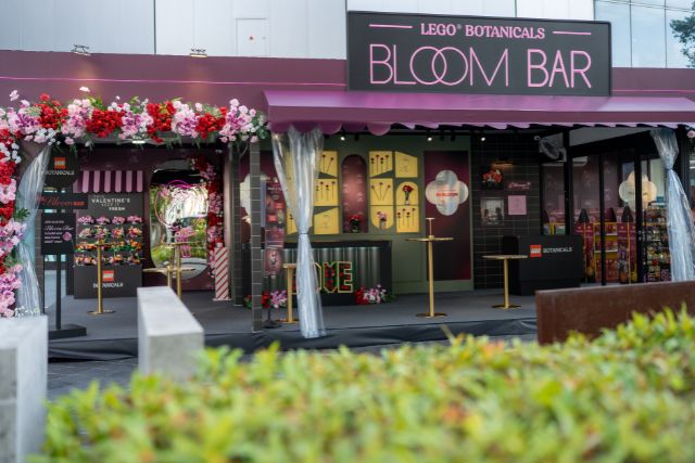 LEGO Botanicals Bloom Bar