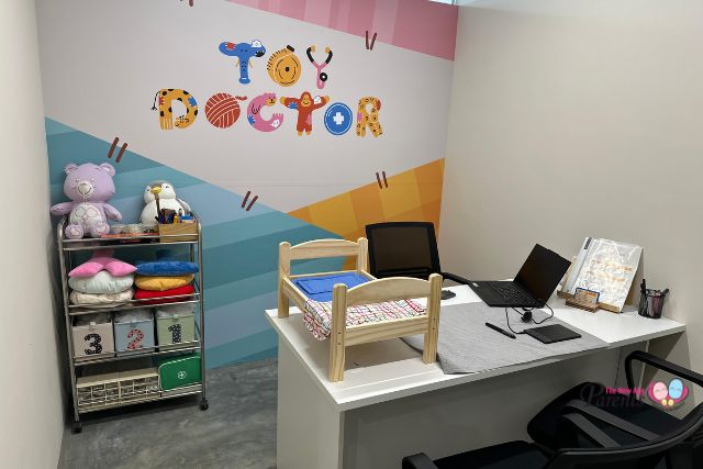 Toy Doctor Mandai Wildlife Reserve