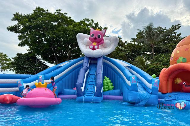 Splash Wonder Water Park Pinkfong & Baby Shark