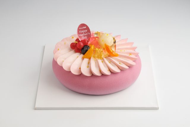 Breadtalk Mother's day cake