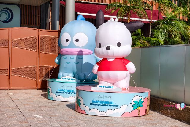 Adventure Cove Waterpark Sanrio Hapidanbui