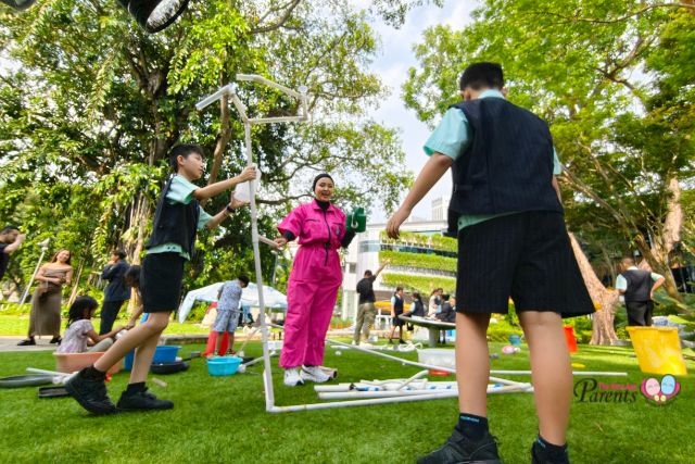 Childrens Season NMS Pop-up Playground