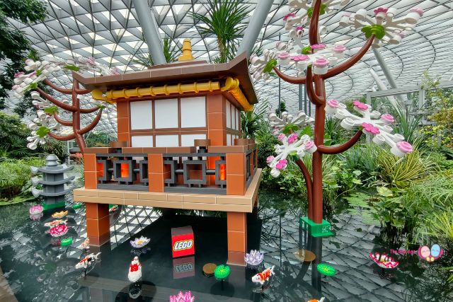 LEGO Botanicals Tranquil Garden Set