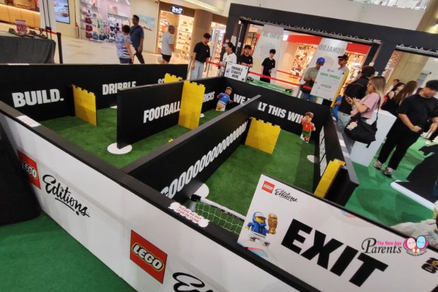 LEGO Compass One World Cup