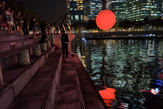 i Light SG Let's Fish the Sun