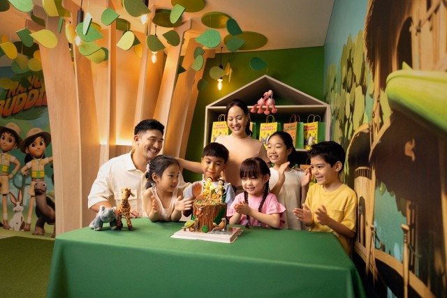 Curiosity Cove Birthday Package