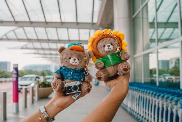 Buddy Bear keychain Changi Airport stamp hunt