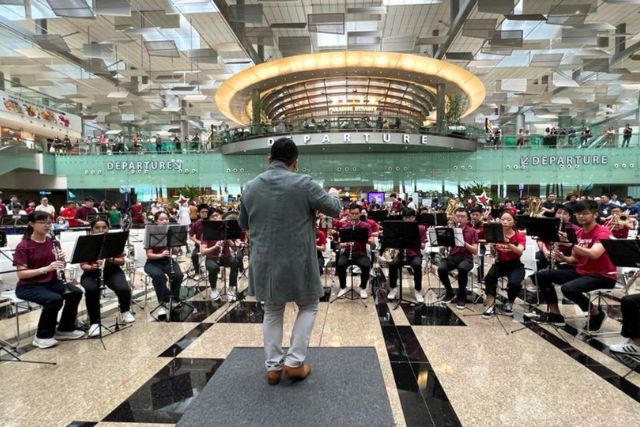 Live band performances Changi Airport