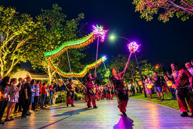 Gardens by the Bay Mid-Autumn LED Dragon Dance