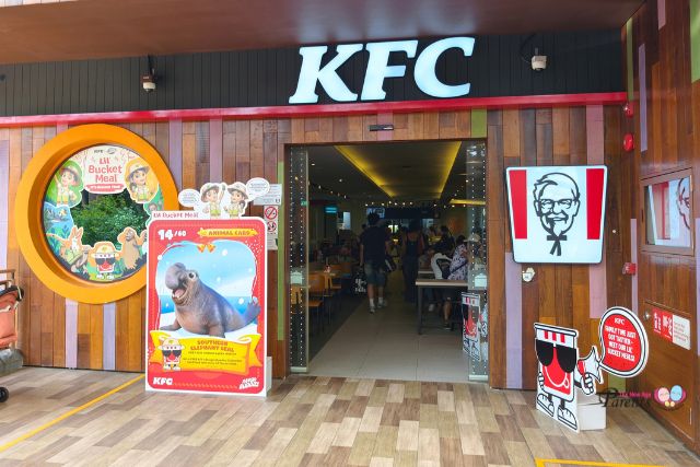 KFC KidzWorld Singapore Zoo