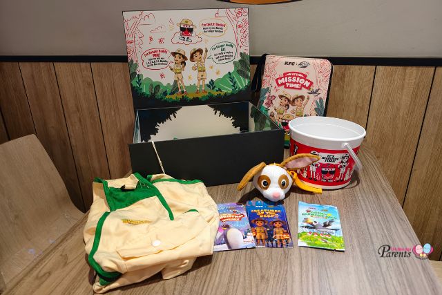 KFC x Ranger Buddies Collectible Card Binder