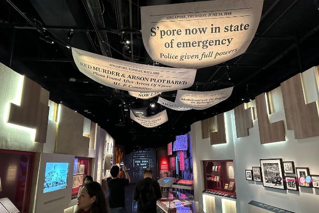Singapore History Gallery Towards a New Identity