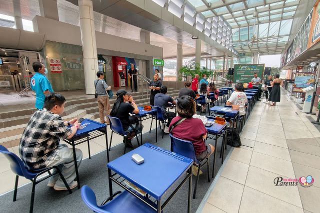 Junction 8 – Beat the Stress: The Ultimate Schoolyard Showdown
